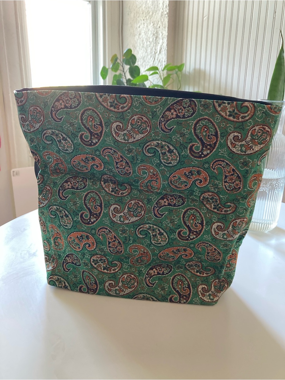 IRANIAN DESIGNER BAG Green Paisley clutch